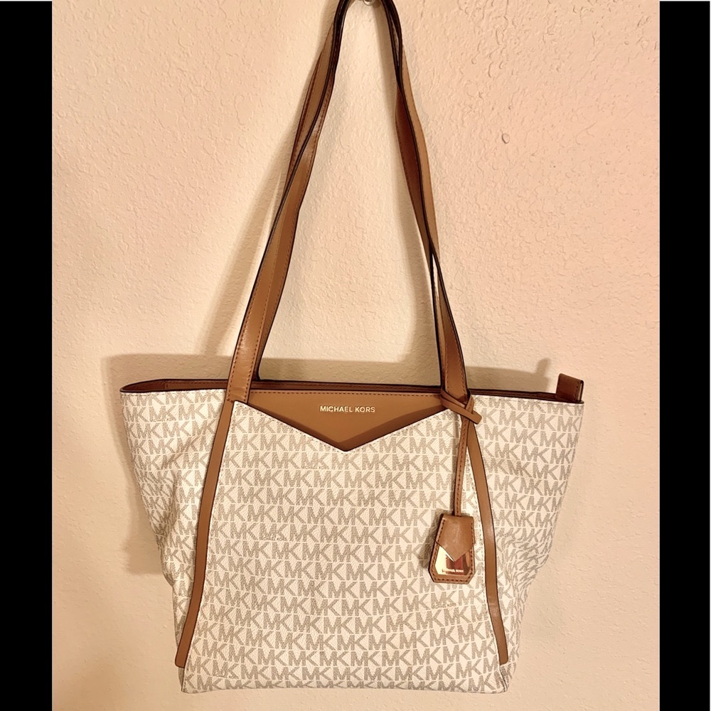 Michael Kors Lg Tote bag $180 or best